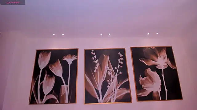 Snapshot of KendraClarkX chatting on February 17, 2026, 4:43 am KendraClarkX online show from February 17, 2026, 4:43 am