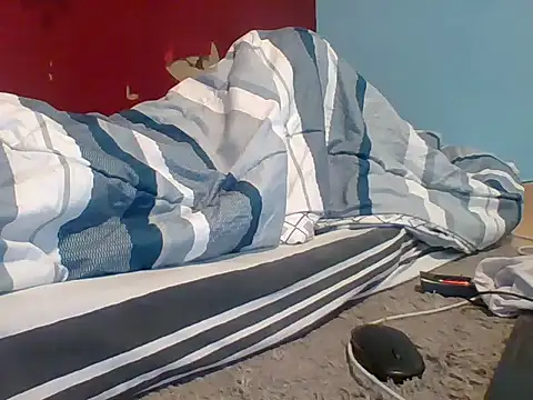 Eminent Ride online show from November 2, 2025, 4:17 am