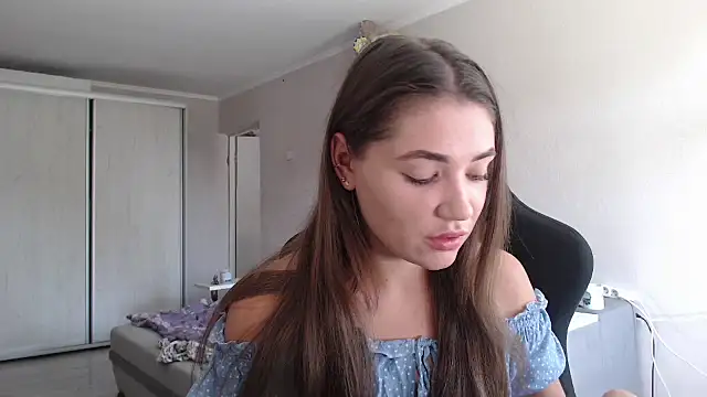 Snapshot of delightful_sofi chatting on September 11, 2025, 8:14 am delightful sofi online show from September 11, 2025, 8:14 am