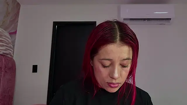 celeste sea online show from February 25, 2026, 7:14 pm