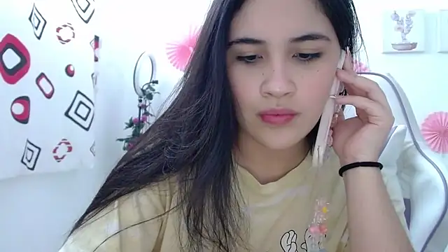 Snapshot of InocentHeaven1 chatting on December 22, 2025, 1:55 pm InocentHeaven1 online show from December 22, 2025, 1:55 pm