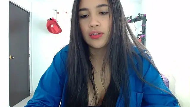 InocentHeaven1 online show from February 1, 2025, 3:50 pm