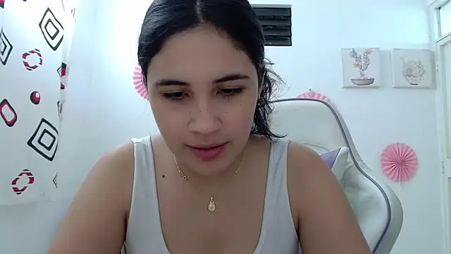 Snapshot of InocentHeaven1 chatting on February 4, 2026, 1:39 pm InocentHeaven1 online show from February 4, 2026, 1:39 pm