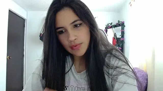 InocentHeaven1 online show from January 27, 2025, 4:22 pm