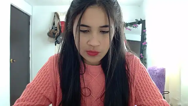 InocentHeaven1 online show from January 23, 2025, 3:43 pm