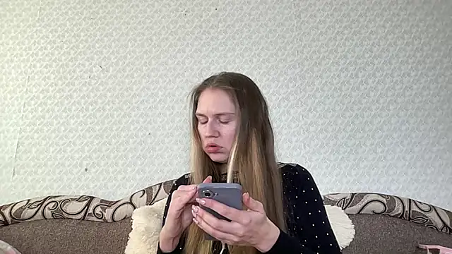 Snapshot of dream_alexa chatting on February 28, 2025, 12:42 pm dream alexa online show from February 28, 2025, 12:42 pm