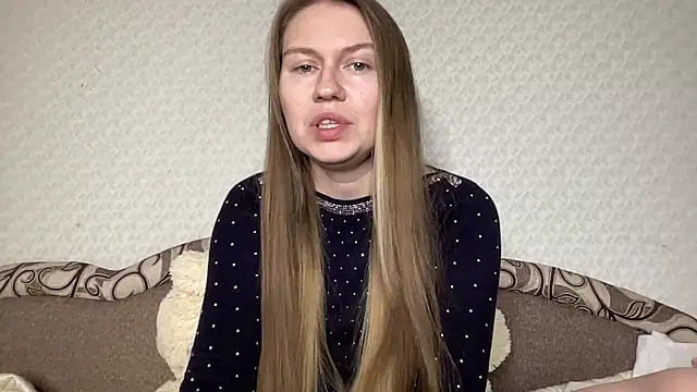 Snapshot of dream_alexa chatting on February 19, 2025, 9:25 pm dream alexa online show from February 19, 2025, 9:25 pm