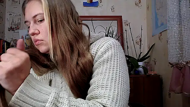 Snapshot of dream_alexa chatting on October 6, 2025, 3:19 am dream alexa online show from October 6, 2025, 3:19 am