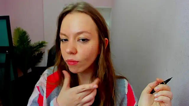 Persephoni online show from September 9, 2025, 8:18 pm