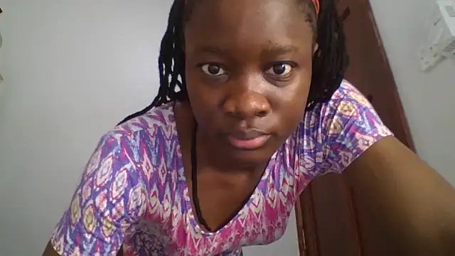 Snapshot of sweet_sassy_ chatting on October 23, 2025, 4:22 am sweet sassy online show from October 23, 2025, 4:22 am