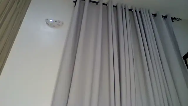 sweet sassy  online show from February 27, 2026, 2:23 am