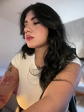 Snapshot of clarachanelricek chatting on February 26, 2025, 10:36 pm clarachanelricek online show from February 26, 2025, 10:36 pm