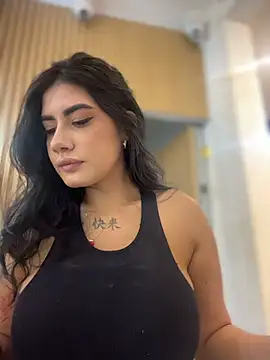 Snapshot of clarachanelricek chatting on November 19, 2025, 7:47 pm clarachanelricek online show from November 19, 2025, 7:47 pm