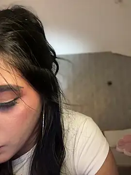 Snapshot of clarachanelricek chatting on March 6, 2025, 3:46 am clarachanelricek online show from March 6, 2025, 3:46 am