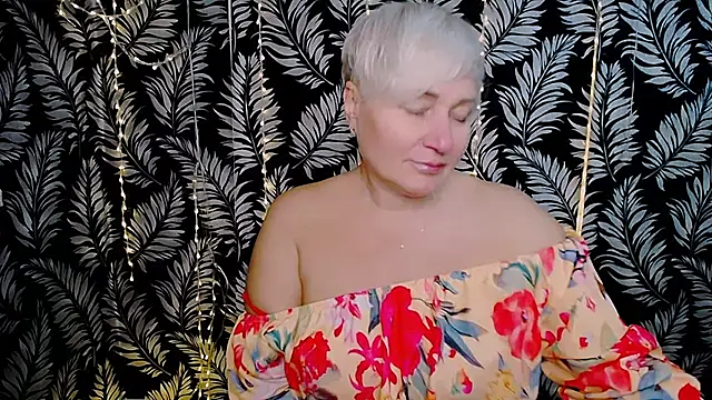 Olivia playful online show from November 23, 2025, 3:44 pm