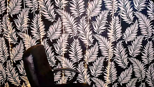 Snapshot of Olivia_playful chatting on January 10, 2026, 12:44 pm Olivia playful online show from January 10, 2026, 12:44 pm