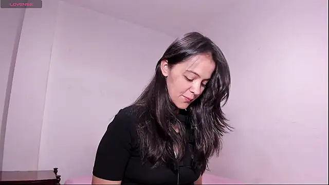 Snapshot of sarasweet_4 chatting on January 17, 2026, 2:53 pm sarasweet 4 online show from January 17, 2026, 2:53 pm