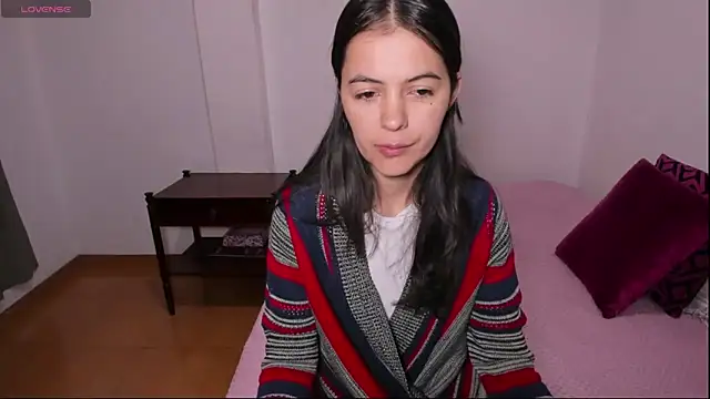 Snapshot of sarasweet_4 chatting on February 11, 2026, 1:44 pm sarasweet 4 online show from February 11, 2026, 1:44 pm