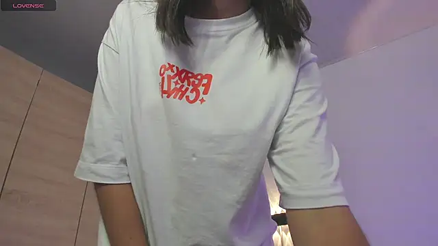 Snapshot of isabella_thomsonp chatting on February 13, 2025, 11:26 pm isabella thomsonp online show from February 13, 2025, 11:26 pm