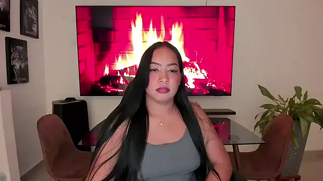 brunetenikole02 online show from October 26, 2025, 2:12 am