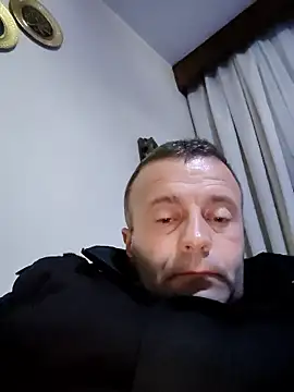 muscularsexy online show from November 13, 2025, 9:08 pm