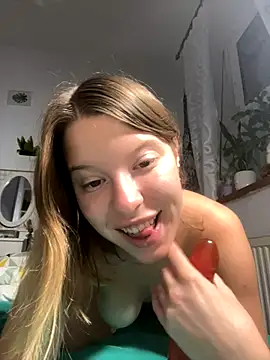 Snapshot of kimczii chatting on October 20, 2025, 10:49 am kimczii online show from October 20, 2025, 10:49 am