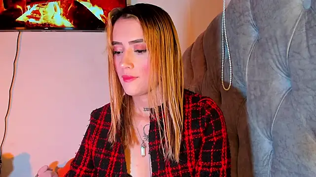 Sabrina Cole online show from October 19, 2025, 3:42 am