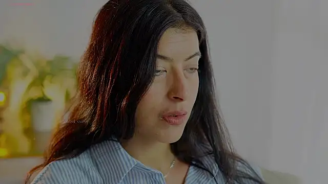 anabelcurvy online show from March 25, 2026, 1:32 pm