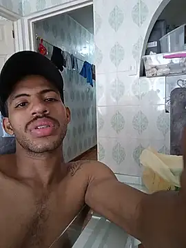 Snapshot of Criistianprado19cm chatting on May 15, 2026, 5:44 pm Criistianprado19cm online show from May 15, 2026, 5:44 pm