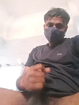 Itsdesi boy online show from February 17, 2026, 2:31 am