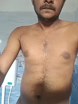 Snapshot of Itsdesi_boy chatting on December 16, 2025, 6:39 am Itsdesi boy online show from December 16, 2025, 6:39 am