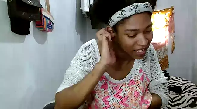 Snapshot of angelamarie1 chatting on March 21, 2025, 4:29 pm angelamarie1 online show from March 21, 2025, 4:29 pm