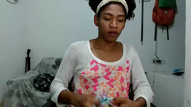 Snapshot of angelamarie1 chatting on September 11, 2025, 3:06 am angelamarie1 online show from September 11, 2025, 3:06 am