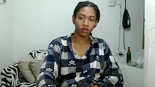 Snapshot of angelamarie1 chatting on May 9, 2026, 11:13 am angelamarie1 online show from May 9, 2026, 11:13 am