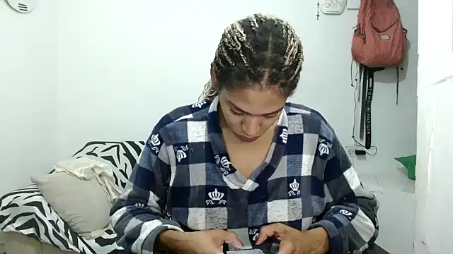 angelamarie1 online show from January 15, 2026, 10:18 am