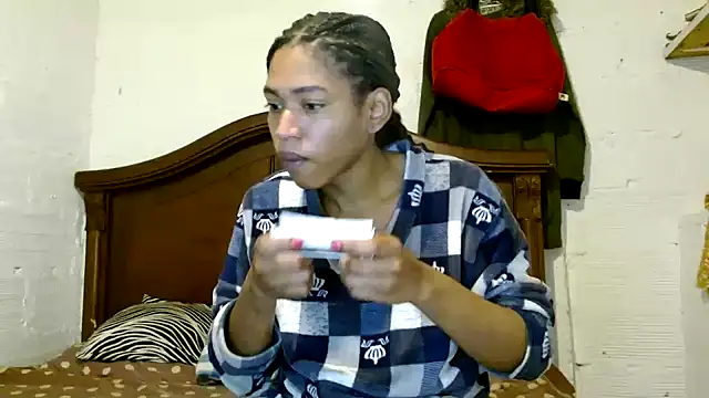 angelamarie1 online show from April 13, 2026, 9:08 pm