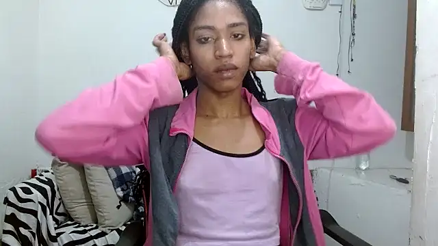Snapshot of angelamarie1 chatting on May 19, 2026, 3:30 pm angelamarie1 online show from May 19, 2026, 3:30 pm