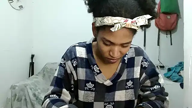 Snapshot of angelamarie1 chatting on September 9, 2025, 3:27 am angelamarie1 online show from September 9, 2025, 3:27 am