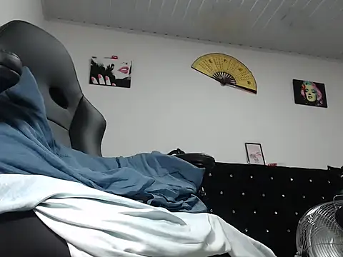 pamelabigcock69 online show from March 17, 2026, 2:03 am