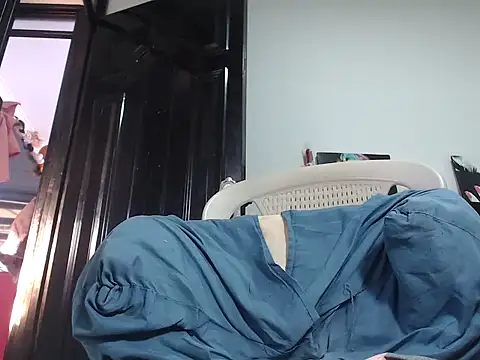 Snapshot of pamelabigcock69 chatting on September 13, 2025, 9:48 pm pamelabigcock69 online show from September 13, 2025, 9:48 pm