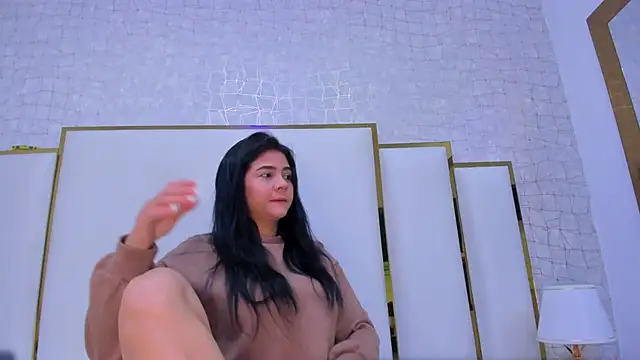 Snapshot of paola_rodriguez chatting on September 17, 2025, 11:45 am paola rodriguez online show from September 17, 2025, 11:45 am
