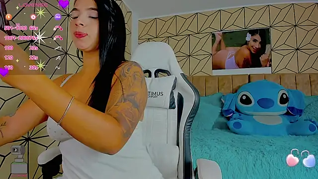 vane lopez  online show from March 12, 2026, 8:02 pm