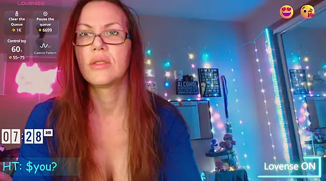 Snapshot of EmmaIsHere chatting on March 8, 2025, 2:30 pm EmmaIsHere online show from March 8, 2025, 2:30 pm