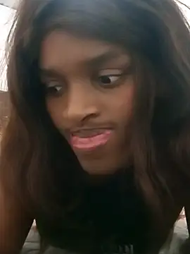 sexyjustin202 online show from April 12, 2026, 2:15 am