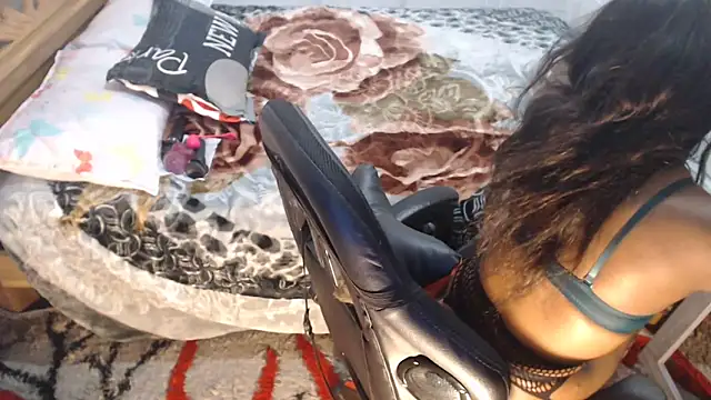 sexyjustin202 online show from January 31, 2026, 10:52 pm