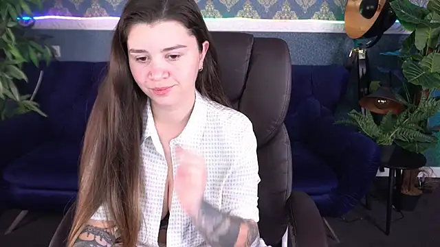 AmellyMilly online show from October 23, 2025, 12:48 pm