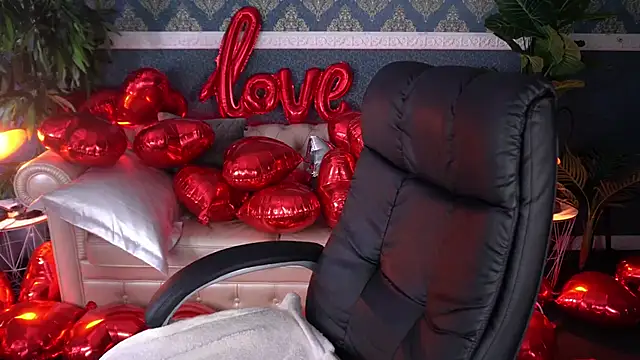 Snapshot of AmellyMilly chatting on February 22, 2026, 1:35 pm AmellyMilly online show from February 22, 2026, 1:35 pm