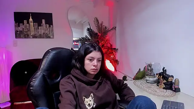 Meghan320 online show from March 26, 2026, 11:30 am