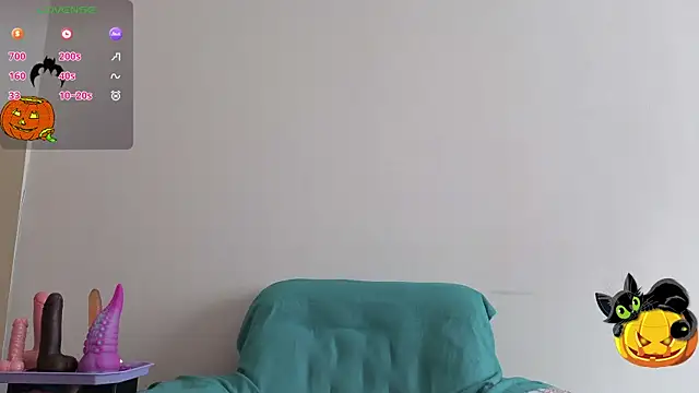 Snapshot of MaryHillx chatting on October 20, 2025, 8:59 am MaryHillx online show from October 20, 2025, 8:59 am