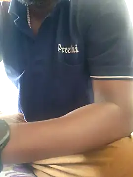 Snapshot of Mallupaiyanaachu chatting on March 13, 2025, 3:33 am Mallupaiyanaachu online show from March 13, 2025, 3:33 am